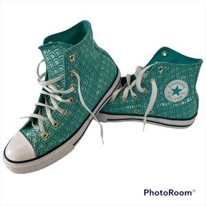 Not for sale Mermaid Converse size 3 youth